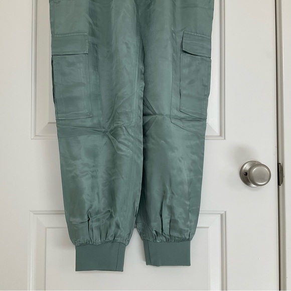 Cinq a Sept Giles Pant Cargo Satin Jogger M NWOT - Picture 13 of 16